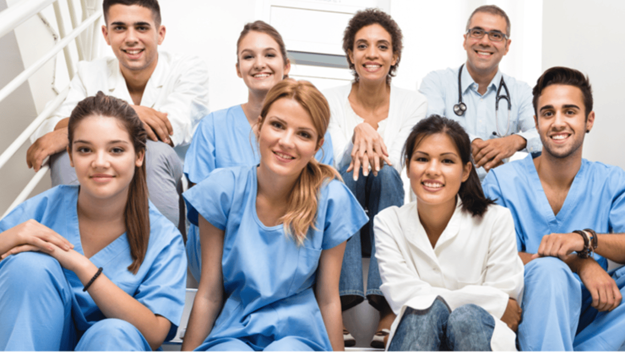 CGM CLINICAL HRM - Die Mitarbeitenden mit gescheiter Digitalisierung begeistern 