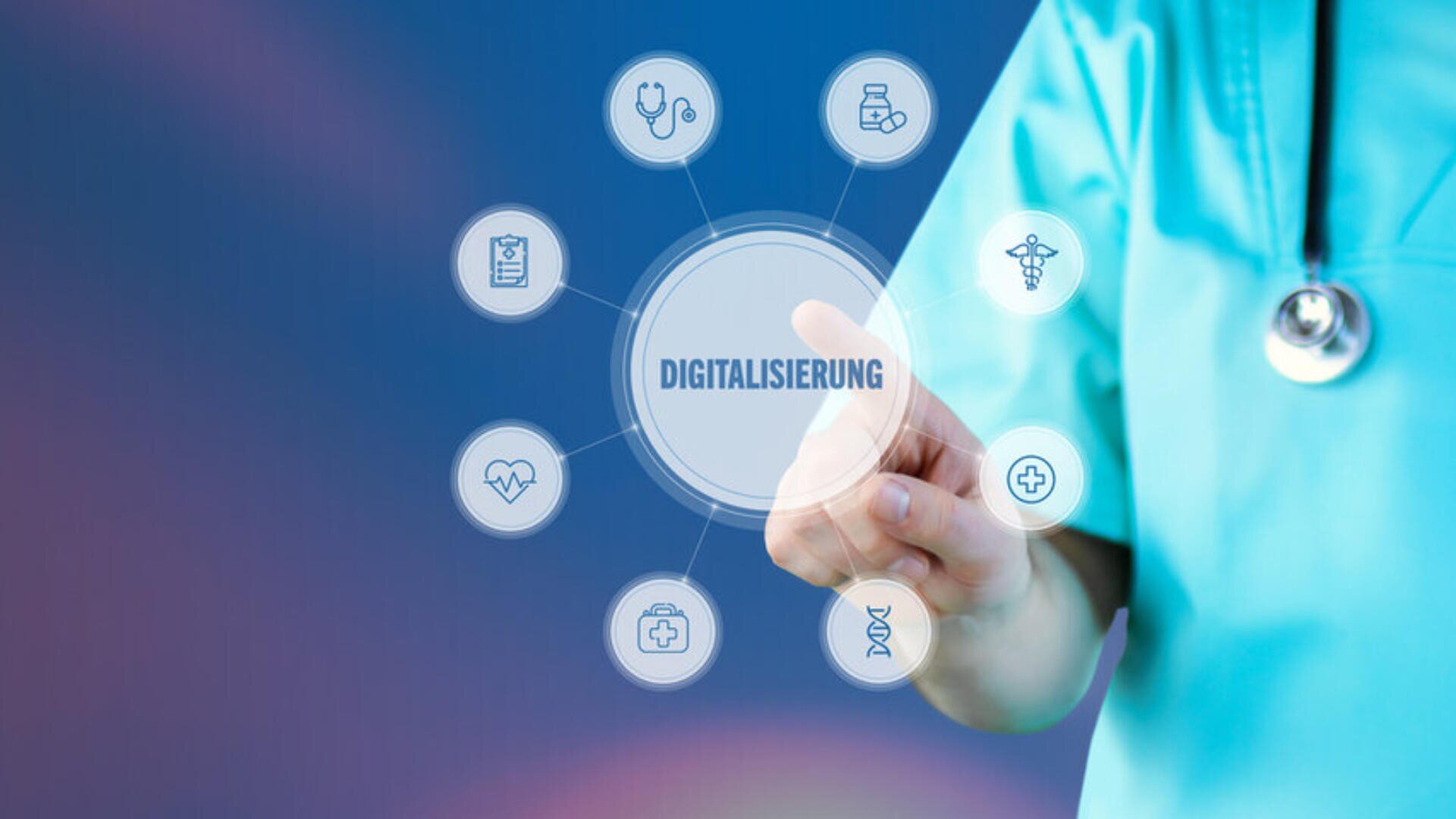 Eine Person in medizinischer Kleidung berührt eine digitale Schnittstelle mit der Aufschrift "Digitalisierung", umgeben von Symbolen, die Konzepte des Gesundheitswesens und der digitalen Gesundheit auf blauem Hintergrund darstellen.