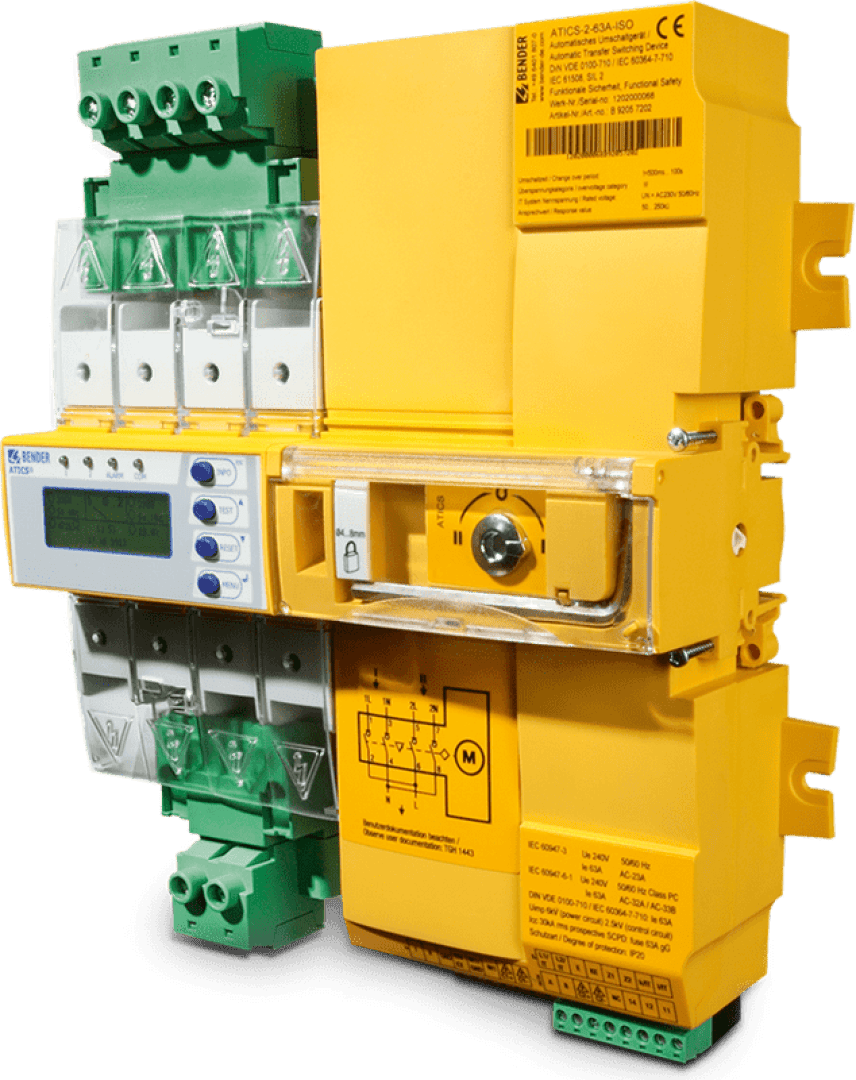 Dispositif de commutation automatique Bender ATICS-2-63A-ISO, doté d'un affichage numérique, de boutons et d'un boîtier jaune et vert.