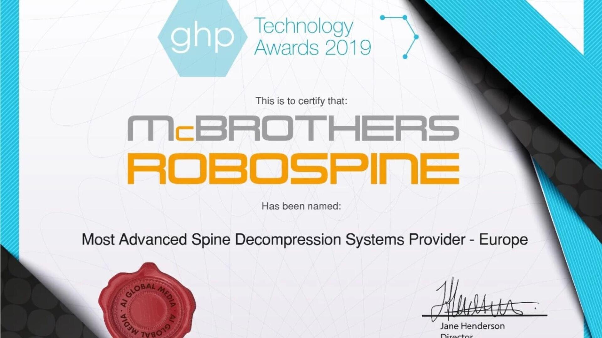 Certificat avec les ghp Technology Awards 2019 en haut, décerné à McBROTHERS ROBOSPINE en tant que fournisseur de systèmes de décompression de la colonne vertébrale les plus avancés - Europe, signé avec un sceau de cire rouge et la signature de Jane Henderson.