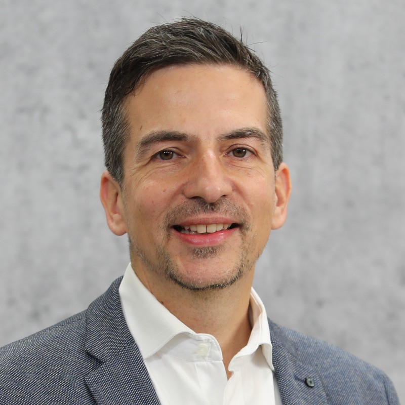Host: Prof. Dr. Alfred Angerer
