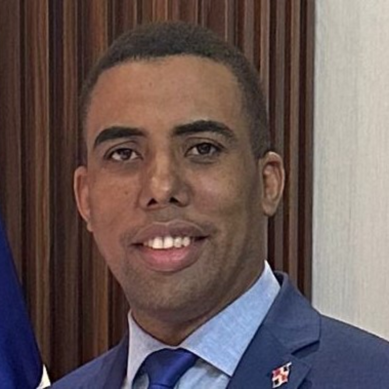 CARLOS PAULINO